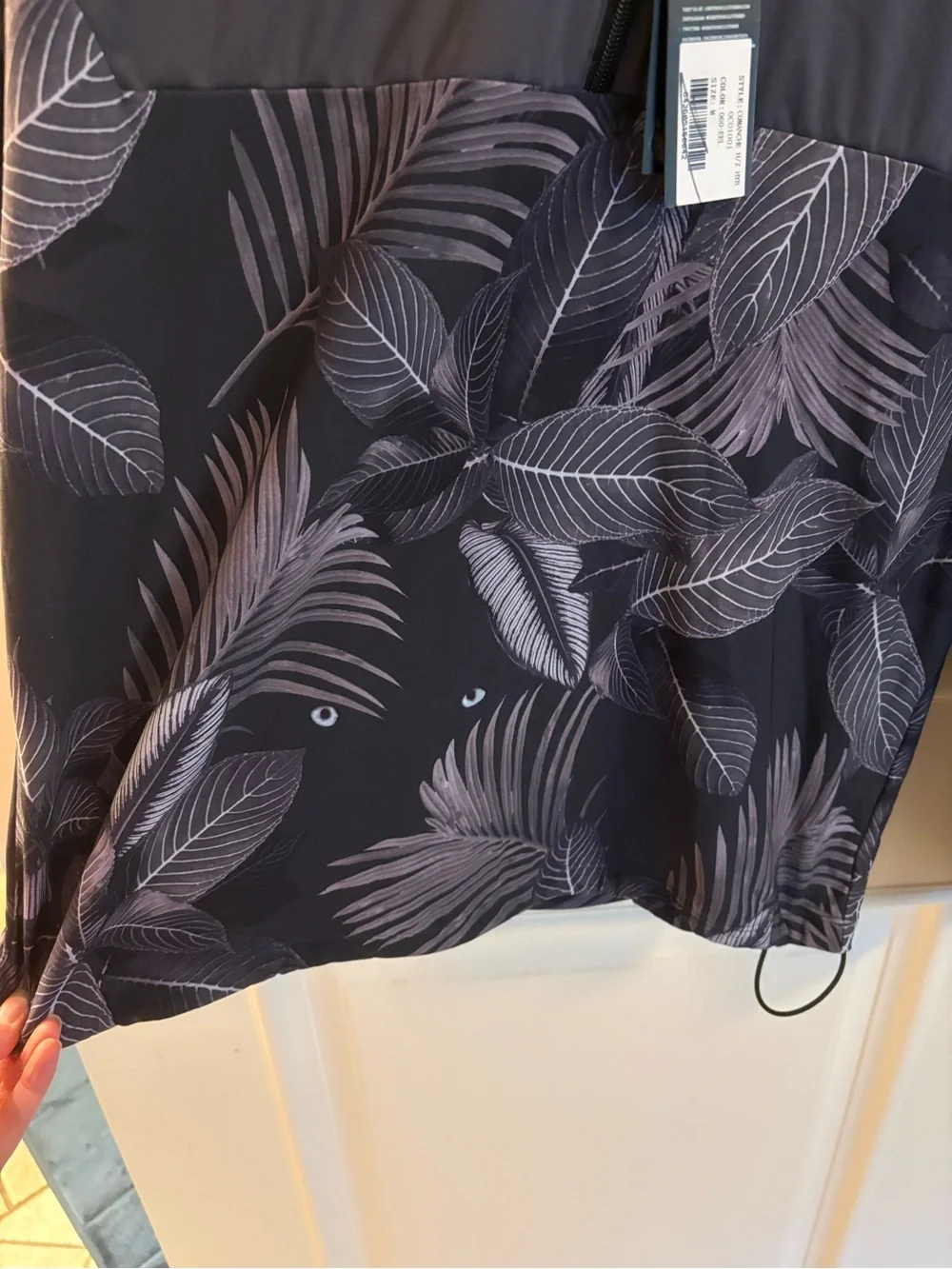 Greyson  Dark Gray Half-Zip Jacket with Wolf Eyes and Leaf Print NWT